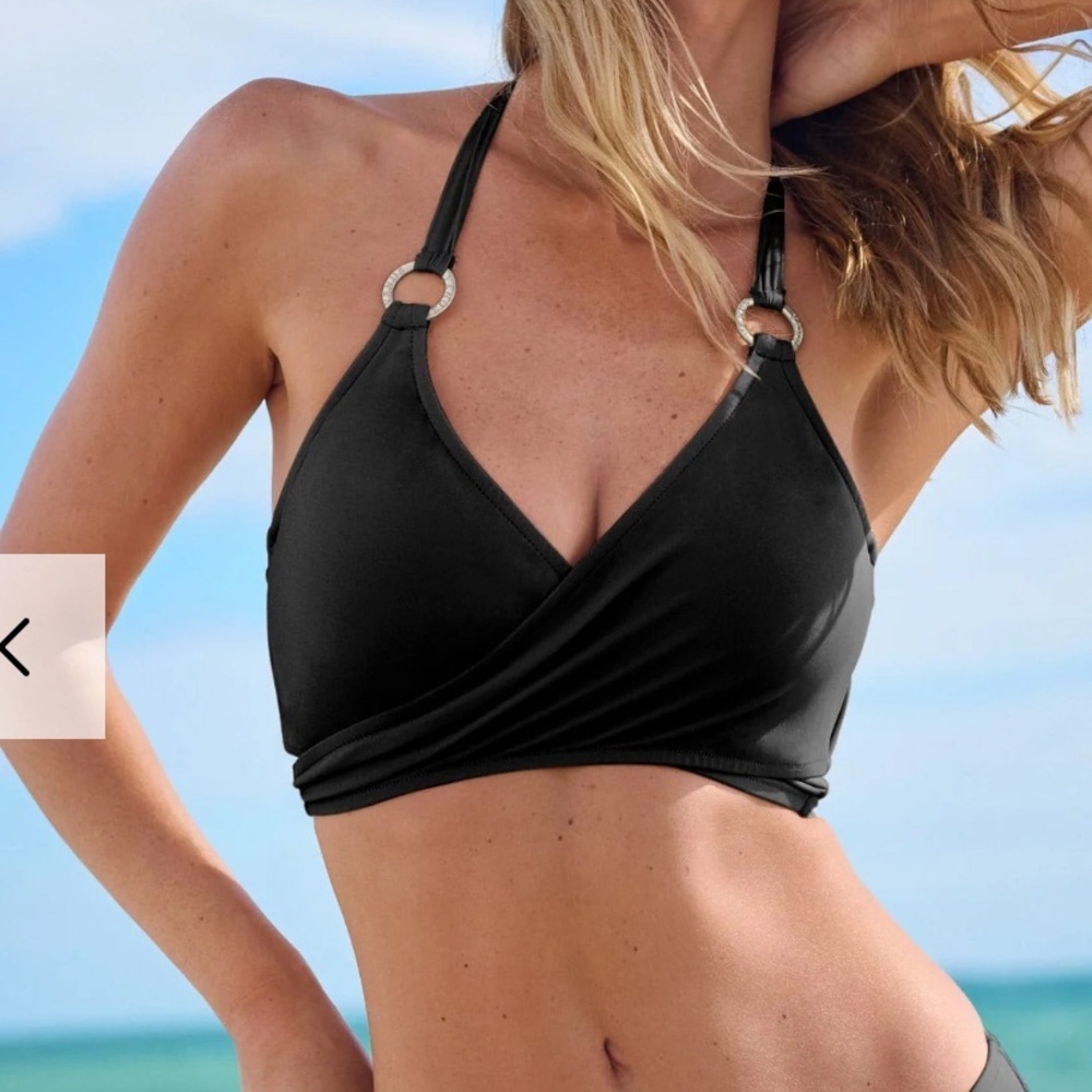Venus Black Laguna Wrap Underwire Bikini Top -  Size C - 32D/34C/36B